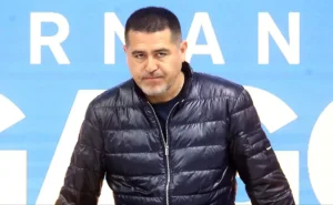 Santos busca evitar Riquelme e avançar na contratação de Ascacíbar, do Estudiantes Santos busca evitar Riquelme e avançar na contratação de Ascacíbar, do Estudiantes