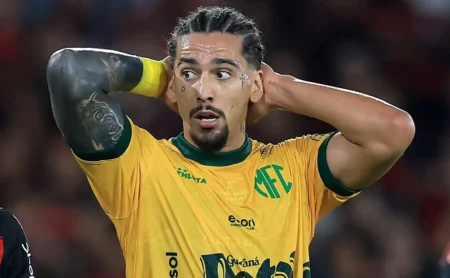 Santos entra em contato e futuro de Chico da Costa definido para 2026 no Cerro Porteño-PAR