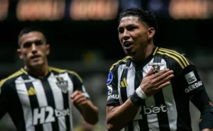 Santos negocia com Rony e estuda empréstimo com opção de compra.