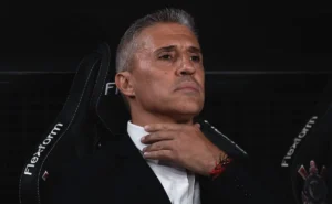 São Paulo: Alívio na Vitória e o Sonho da Libertadores em 2026