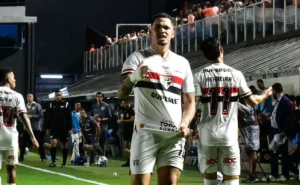São Paulo Retoma Goleadas Após Série no Paulistão