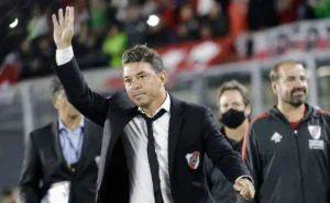 São Paulo articula troca com River e aguarda desfecho com Galoppo, Tapia e Enzo Díaz São Paulo articula troca com River e aguarda desfecho com Galoppo, Tapia e Enzo Díaz