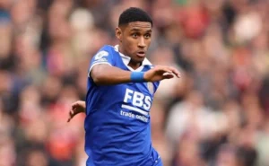 Tetê em Porto Alegre: Grêmio prepara oferta de R$ 32 milhões pela primeira contratação para 2026 Tetê em Porto Alegre: Grêmio prepara oferta de R$ 32 milhões pela primeira contratação para 2026