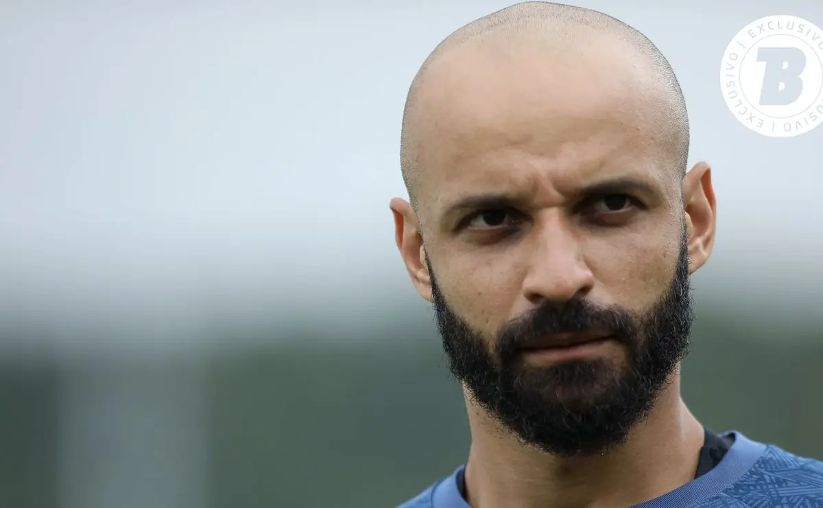 Thaciano recebe 3 propostas e bastidores do Santos são revelados Thaciano recebe 3 propostas e bastidores do Santos são revelados