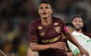 Thiago Silva se despede em 2025 como destaque ofensivo entre zagueiros e pilar defensivo do Fluminense Thiago Silva se despede em 2025 como destaque ofensivo entre zagueiros e pilar defensivo do Fluminense