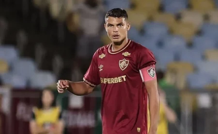 Thiago Silva surpreende o Fluminense com possível despedida e futuro incerto.