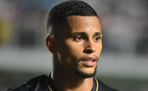 Transferência de Mailton para a Chapecoense: proposta não empolga torcedores do São Paulo Transferência de Mailton para a Chapecoense: proposta não empolga torcedores do São Paulo