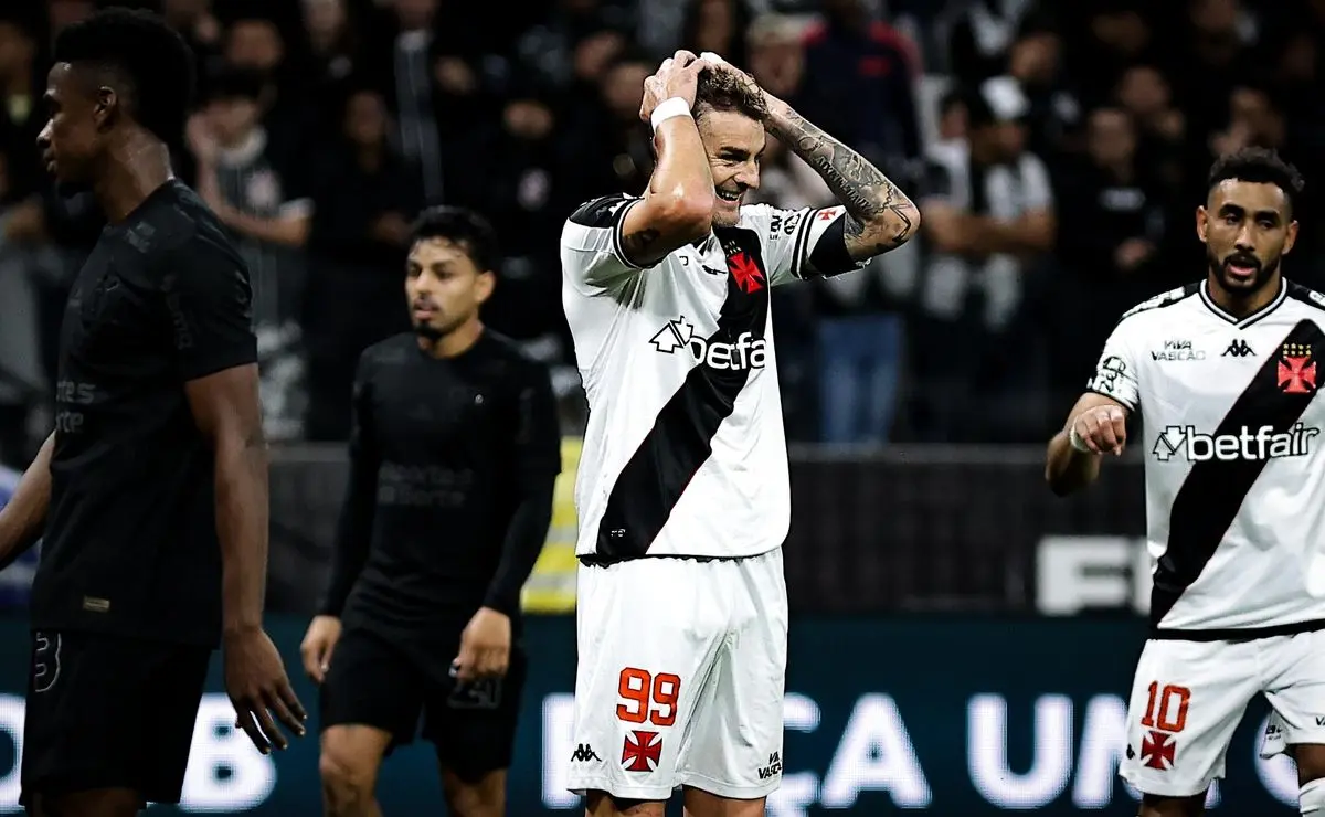 Vasco busca primeira vitória sobre o Corinthians na Neo Química Arena pela Copa do Brasil