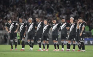 Vasco chega a nova final e busca redenção contra o Corinthians