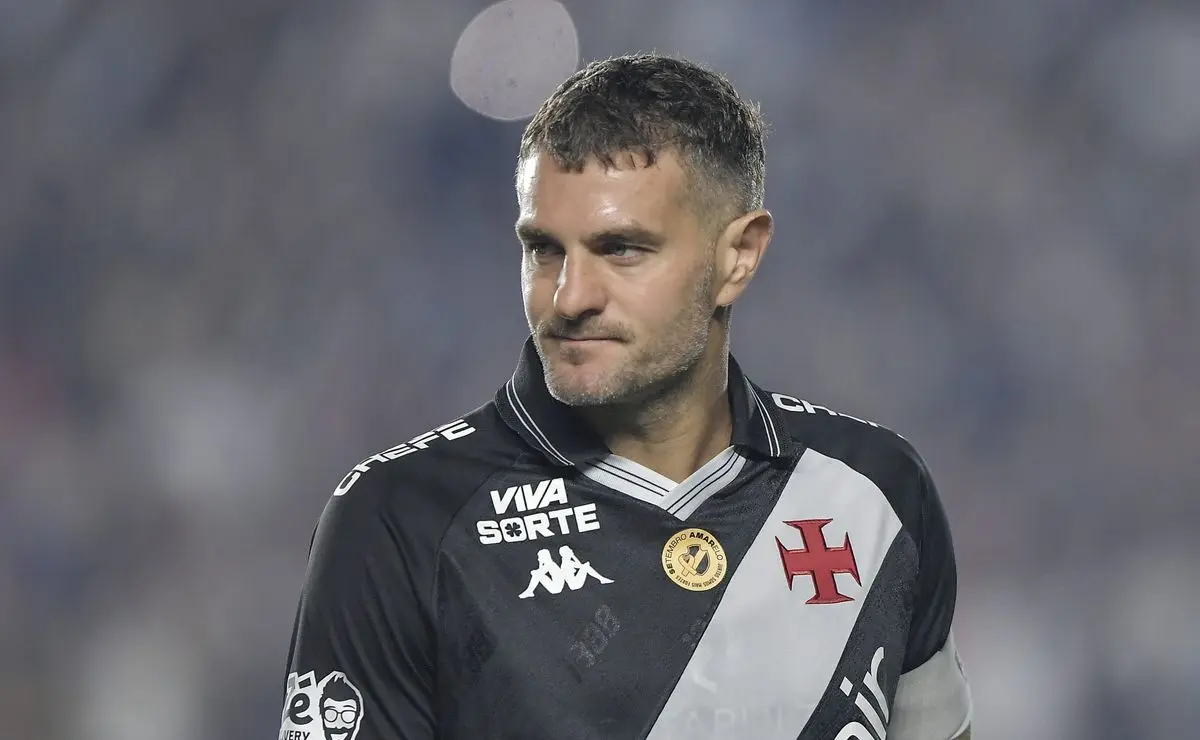 Vegetti projeta conquista do primeiro título pelo Vasco: “Ambição e sonho grandes”