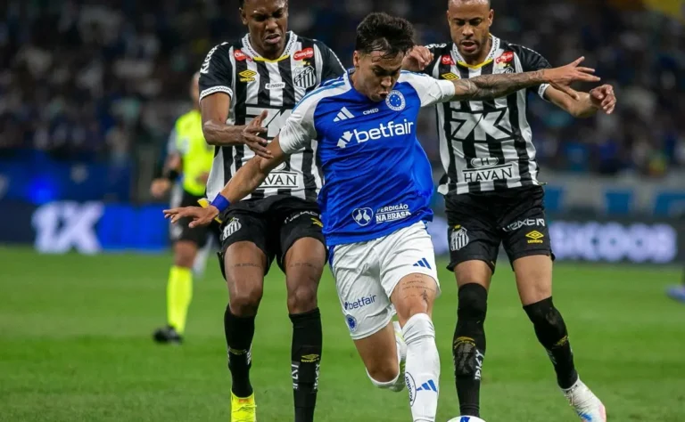 Vidente prevê: Santos rebaixado após confronto contra o Cruzeiro na 38ª rodada do Brasileirão Vidente prevê: Santos rebaixado após confronto contra o Cruzeiro na 38ª rodada do Brasileirão