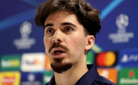 Vitinha avalia nível técnico do Flamengo após título do PSG: “Dificultaram muito” Vitinha avalia nível técnico do Flamengo após título do PSG: “Dificultaram muito”