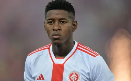 Vitão demonstra preferência pelo Cruzeiro e negociação pode ter novos desdobramentos