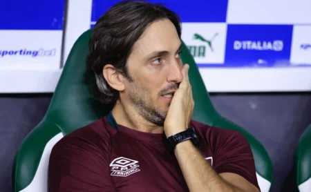 Zubeldía pode perder Nonato na semifinal da Copa do Brasil e acende alerta no Fluminense Zubeldía pode perder Nonato na semifinal da Copa do Brasil e acende alerta no Fluminense