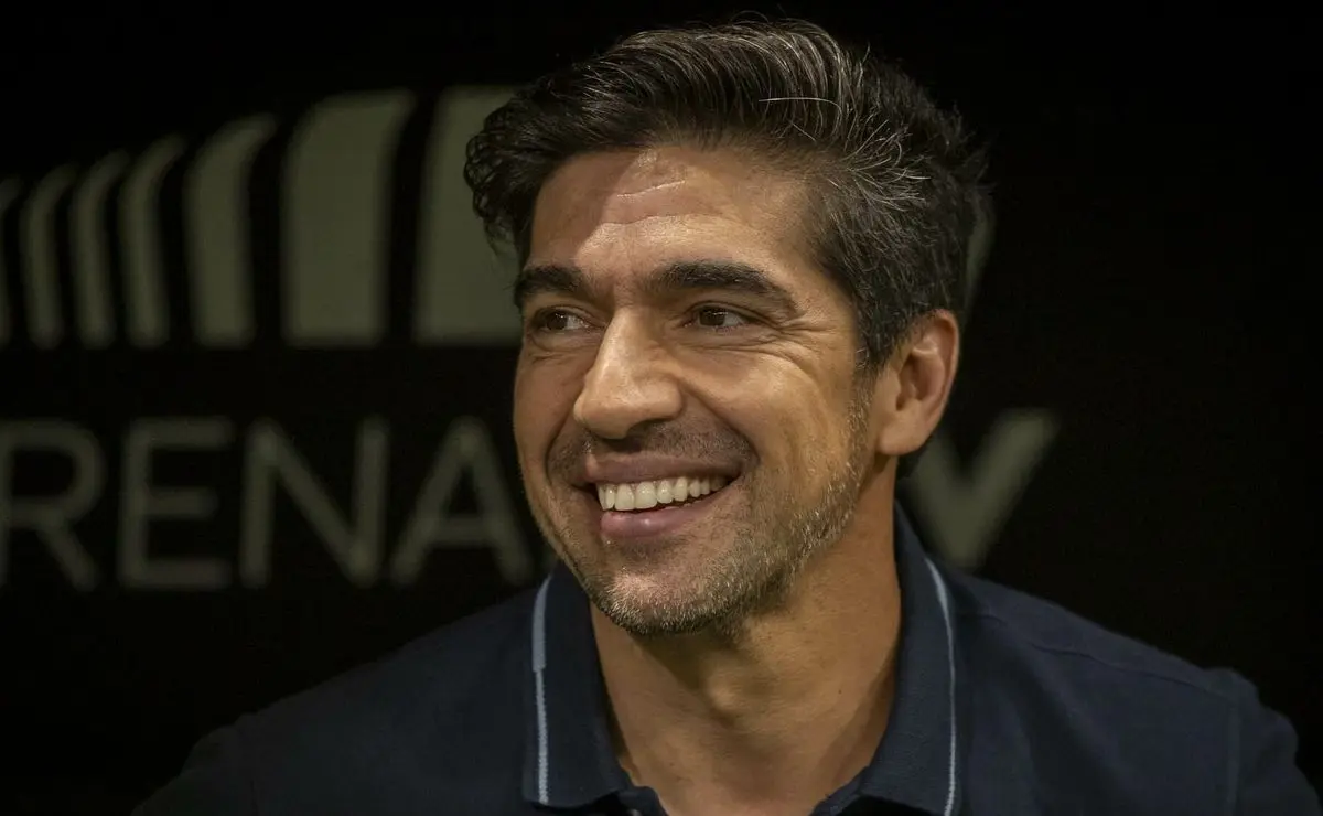 Abel Ferreira estreia o Palmeiras com vitória no Paulistão, aproveitando superioridade numérica