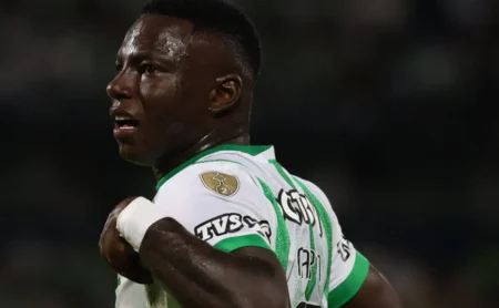 Acerto com o Vasco: Hinestroza deixa o Palmeiras por decisão de Abel e questões financeiras