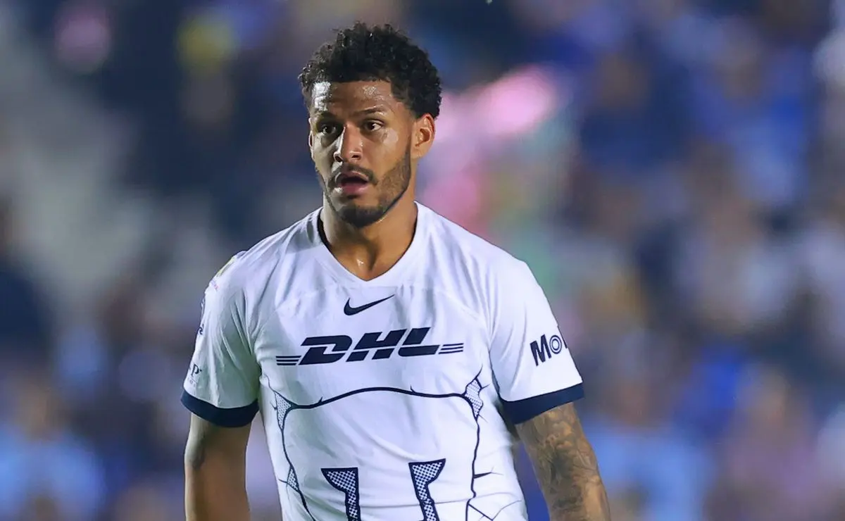 Acordo entre José Caicedo e Santos esfria após pedido alto do Pumas pela liberação do volante