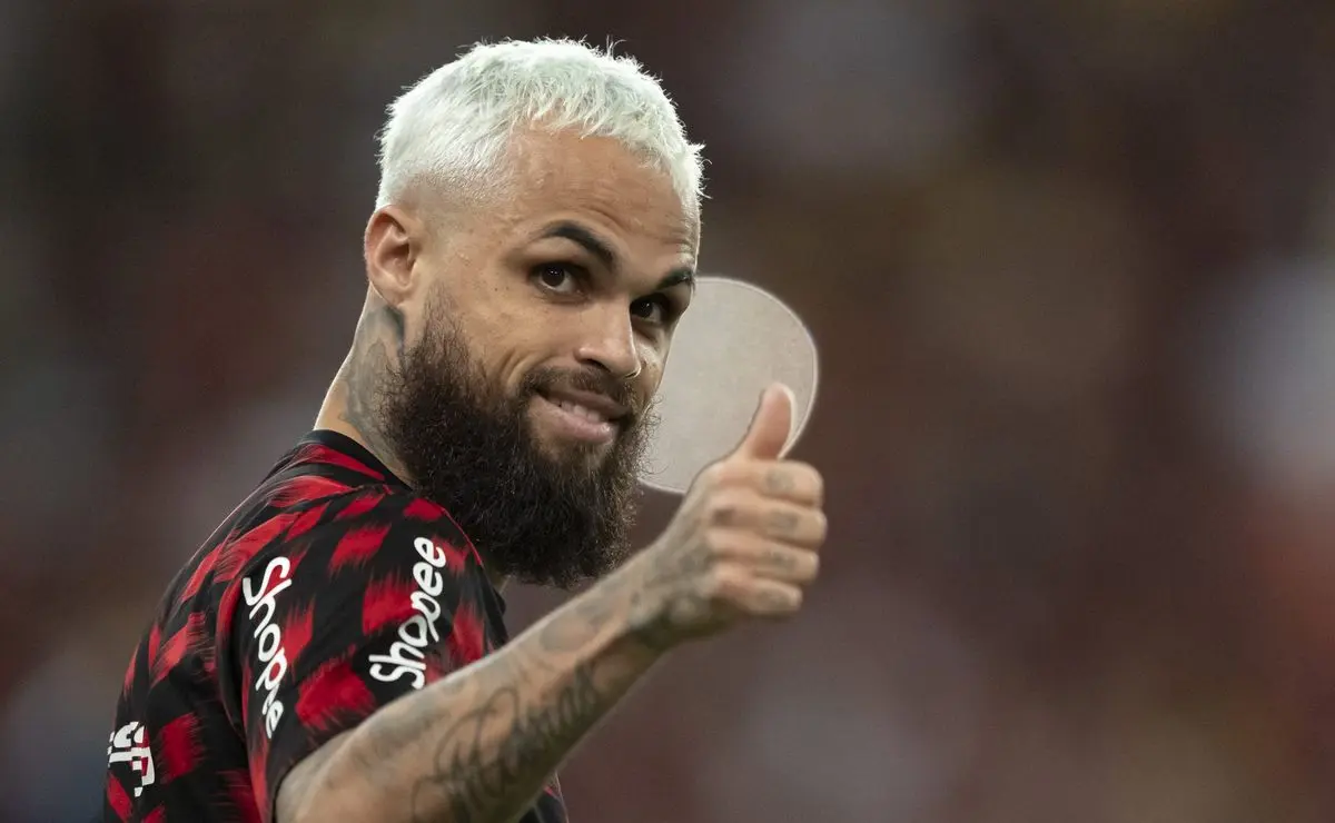 Alexandre Mattos detalha negociação de Michael com o Flamengo e planos do Santos: “Se couber no bolso”