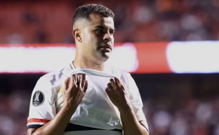 Alisson com acerto no Corinthians, mas desfalca o time no Paulistão de 2026