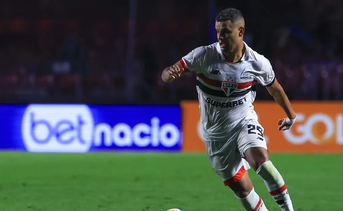 Alisson perto de deixar o São Paulo: Corinthians oferece até R$ 3 milhões pelo meia