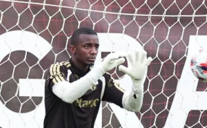 Andrew se destaca no Flamengo e impressiona Filipe Luís para a temporada