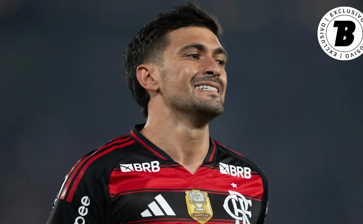 Arrascaeta tem rendimento 20% superior no Flamengo em relação à Seleção Uruguaia em 2025