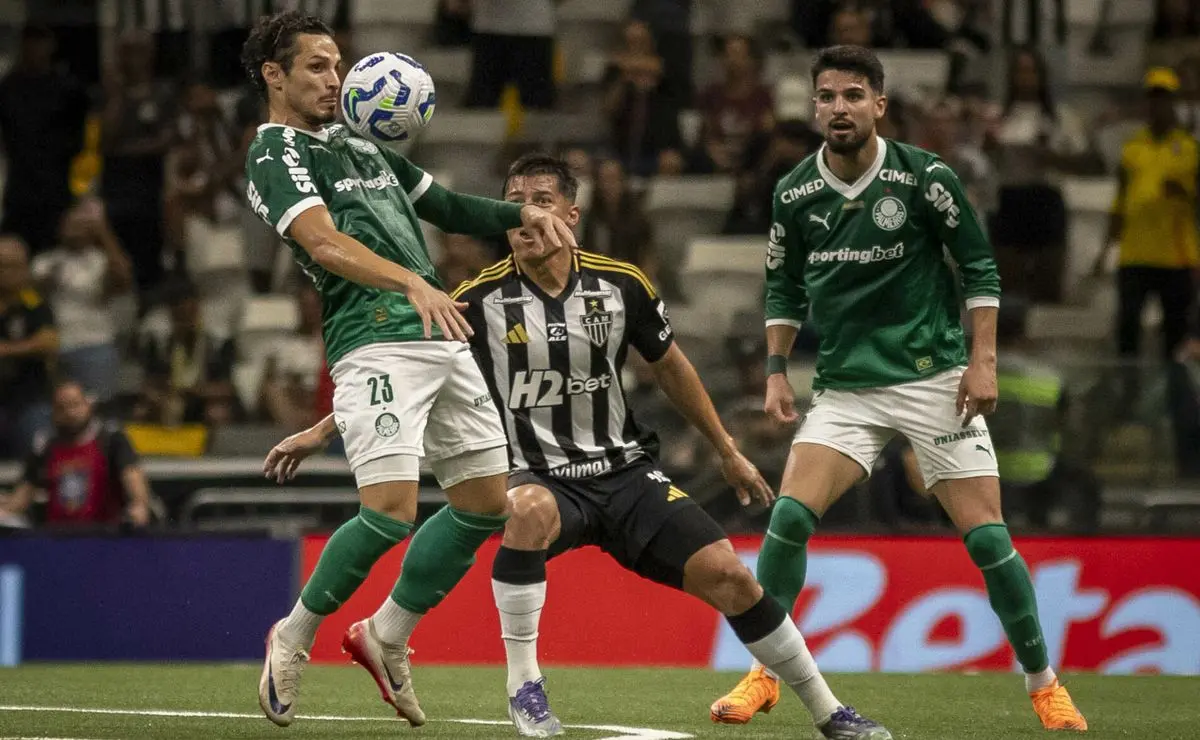 Atlético-MG x Palmeiras: Vidente prevê jogo equilibrado na Arena MRV pelo Brasileirão