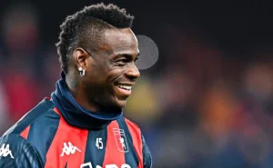 Balotelli, oferecido ao Inter com salário de R$ 1 milhão, tem negociação descartada pelo clube.