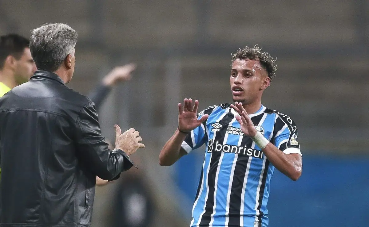 Bitello tem interesse em retornar ao Grêmio e se torna peça-chave na negociação com o Dínamo de Moscou