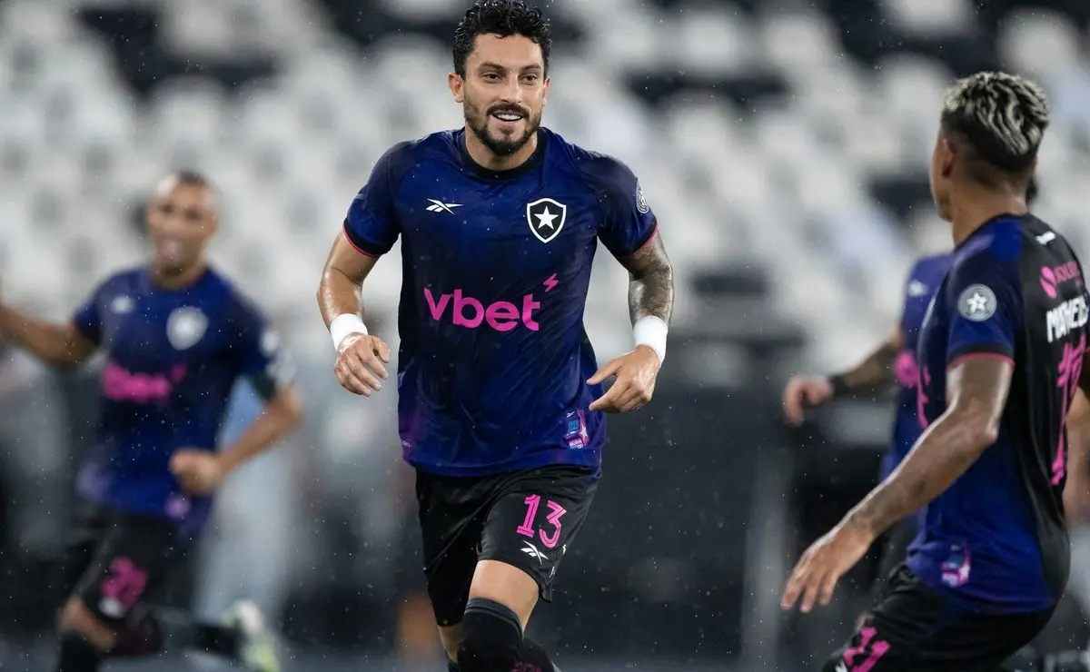 Botafogo bate Bangu em teste para o Brasileirão e avança para as quartas do Carioca