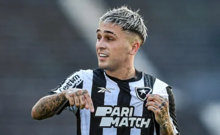 Botafogo e Remo retomam negociações pela venda de Diego Hernández Botafogo e Remo retomam negociações pela venda de Diego Hernández
