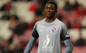 Botafogo em alerta: negociação com Andrew não é finalizada e Flamengo espreita Botafogo em alerta: negociação com Andrew não é finalizada e Flamengo espreita