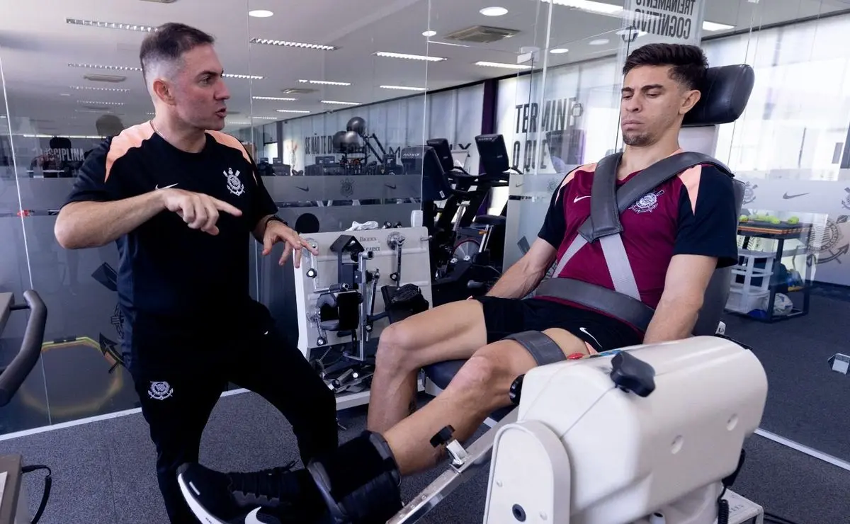 Corinthians: Gabriel Paulista treina e reforça esperança após boa estreia no Paulistão