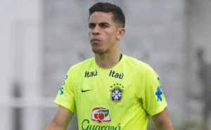Corinthians acelera reforços: após Gabriel Paulista, clube planeja pacotão com mais 4 nomes
