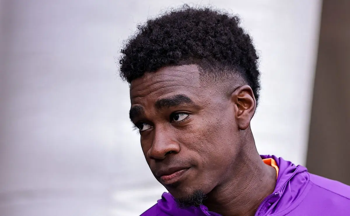 Corinthians e Internacional finalizam acordo pelo empréstimo de Félix Torres