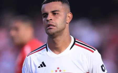 Corinthians e São Paulo: Alisson na mira e Hernández como surpresa