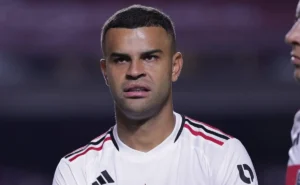 Corinthians impede contratação de Alisson por falta de R$ 1 milhão para entrada