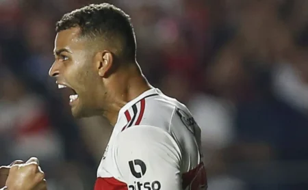 Corinthians mantém interesse em Alisson e São Paulo oferece José Martínez em troca