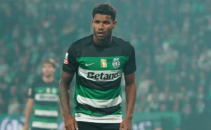 Corinthians planeja a contratação de Matheus Reis, com acordo sem custos ou por valor baixo Corinthians planeja a contratação de Matheus Reis, com acordo sem custos ou por valor baixo