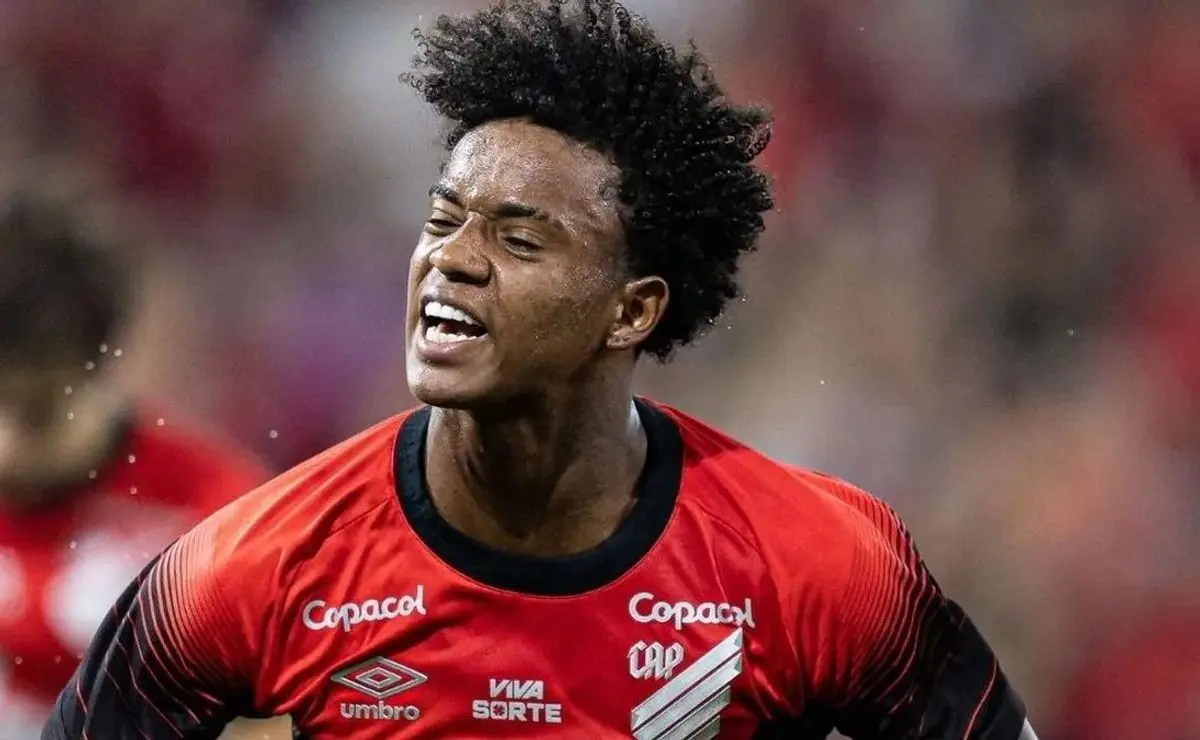 Cruzeiro busca a contratação de Bruninho, jovem destaque do Athletico-PR