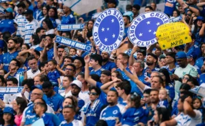 Cruzeiro divulga número parcial de ingressos vendidos para a estreia no Mineiro contra o Pouso Alegre Cruzeiro divulga número parcial de ingressos vendidos para a estreia no Mineiro contra o Pouso Alegre