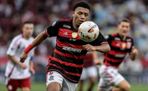 Daniel Sales se destaca em Flamengo x Portuguesa-RJ