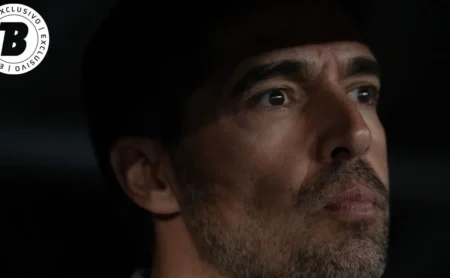 Derrota expressiva do Palmeiras expõe fragilidade na defesa de Abel, com queda de desempenho de quase 50% desde 2022