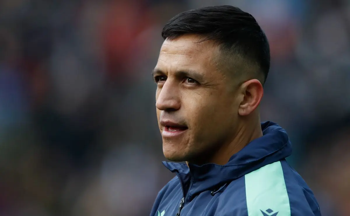 Desgaste e incômodo afastam Alexis Sánchez do Internacional, após atrito com André Cury
