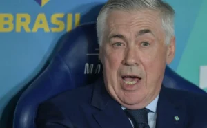 Douglas Santos em recuperação busca espaço na Seleção Brasileira com Ancelotti Douglas Santos em recuperação busca espaço na Seleção Brasileira com Ancelotti