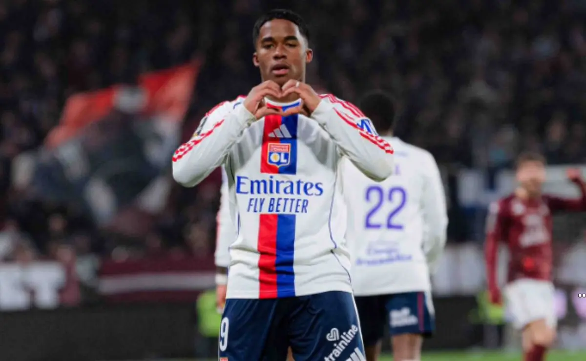 Endrick faz hat-trick pelo Lyon e se destaca na França, reforçando esperanças para a Copa do Mundo Endrick faz hat-trick pelo Lyon e se destaca na França, reforçando esperanças para a Copa do Mundo