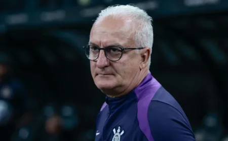 Escalação do Corinthians: Dorival Júnior define o time para o jogo contra o Santos pelo Paulistão