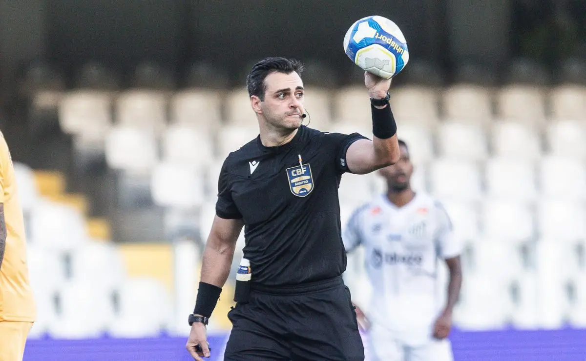 FGF designa Lucas Horn como árbitro do Gre-Nal 449 entre Grêmio e Internacional