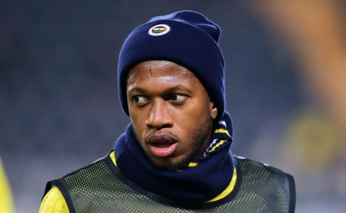 Fenerbahçe pode negociar Fred com o Palmeiras por Flaco López