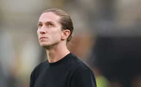 Filipe Luís perderá Michael, com saída confirmada nesta semana